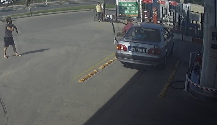 Otomobili böyle gasp etti; Suç dosyası kabarık