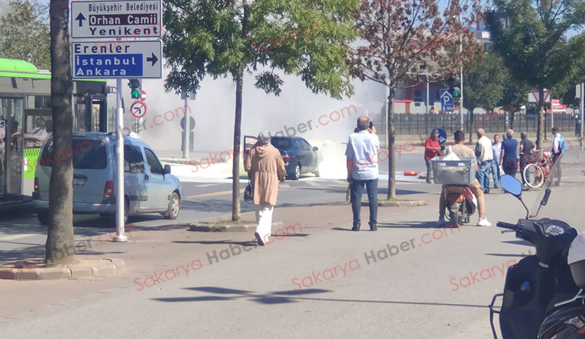 Otomobili kül olmaktan böyle kurtardılar