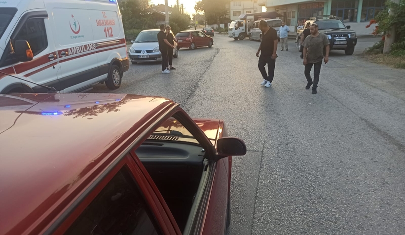 Otomobilin çarptığı çocuk yaralandı