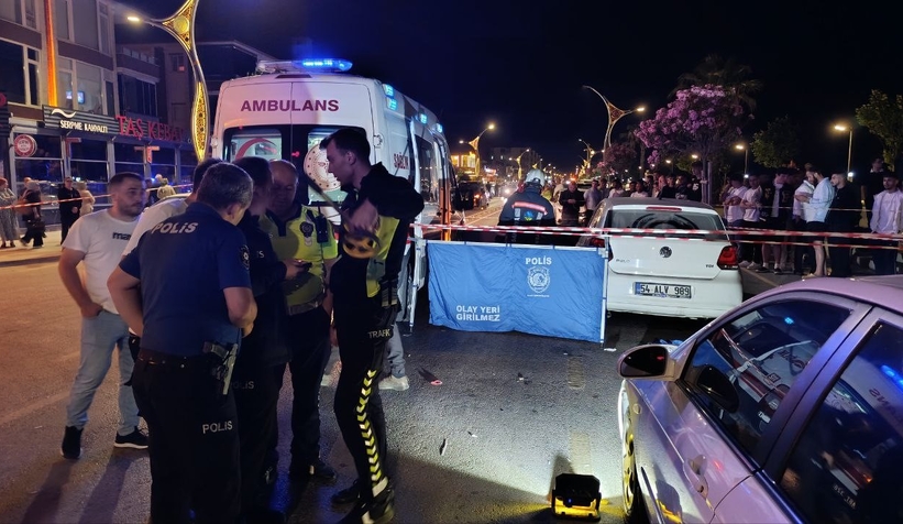 Otomobilin çarptığı kadın hayatını kaybetti