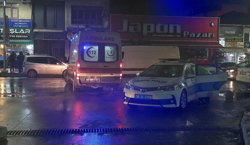 Otomobille çarpışan motosikletli yaralandı