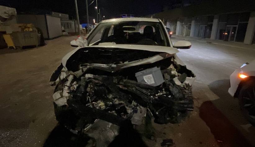 otomobiller-kafa-kafaya-carpisti-3-yaraliadbqafh3df