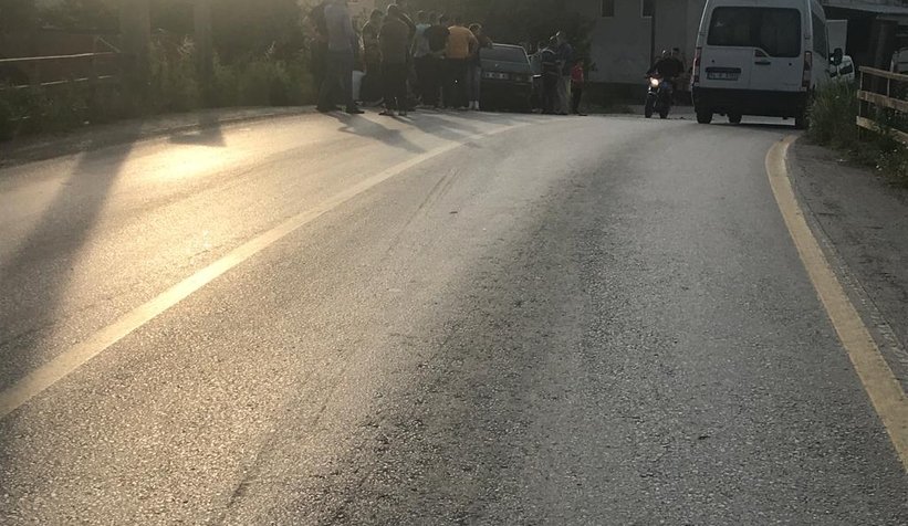 Otomobiller kafa kafaya çarpıştı: 4 yaralı