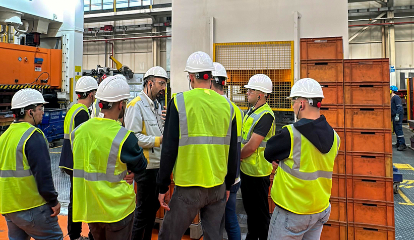 Otomotiv sektöründeki son teknolojileri incelediler