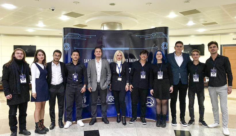 Otomotiv Zirvesi’nde sektör temsilcileri ile buluştular