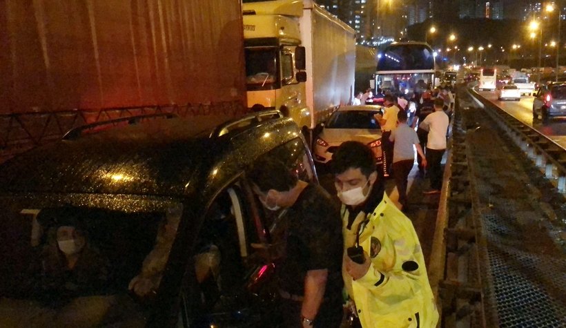 Otoyolda 28 araç birbirine girdi