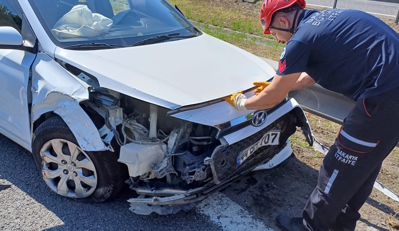 Otoyolda 5 araçlı  zincirleme kaza