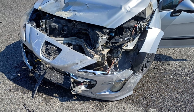 Otoyolda 5 araçlı  zincirleme kaza