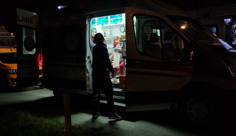 Otoyolda 9 araçlı zincirleme kaza