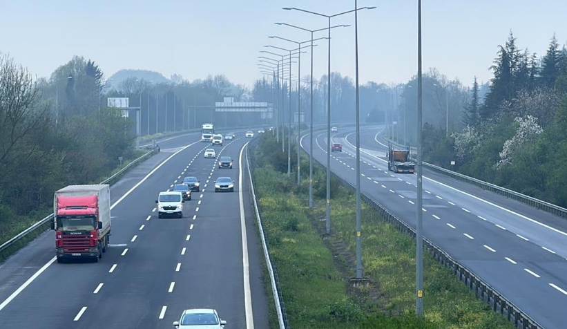 Otoyolda akıcı bayram yoğunluğu başladı