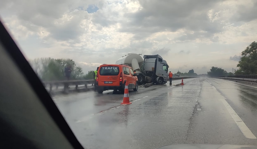 Otoyolda facia ucuz atlatıldı