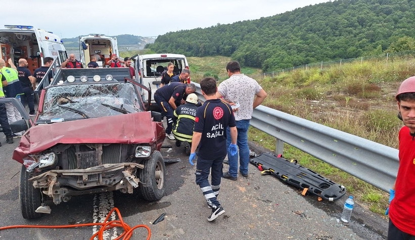 Otoyolda feci kaza: 6 yaralı