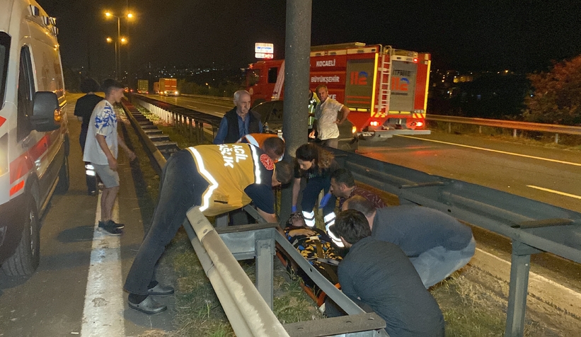 Otoyolda kaza 3 yaralı