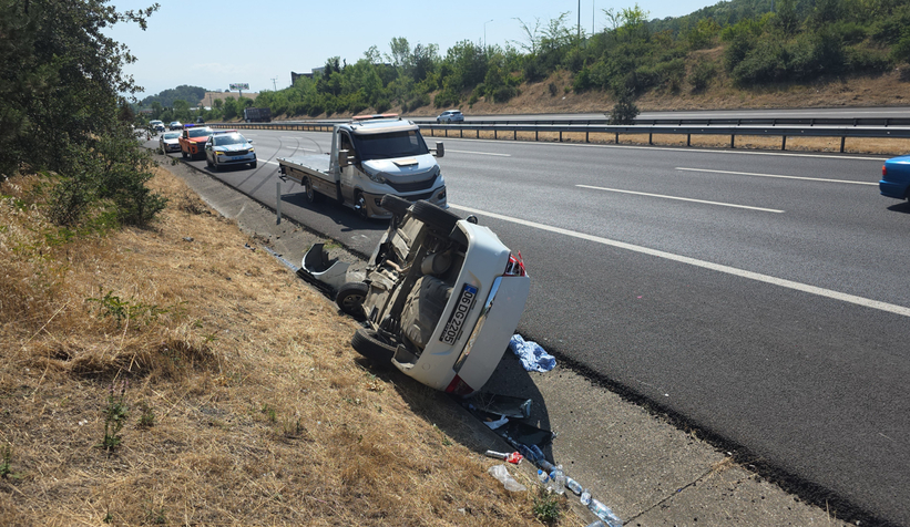 Otoyolda kaza: 4 yaralı