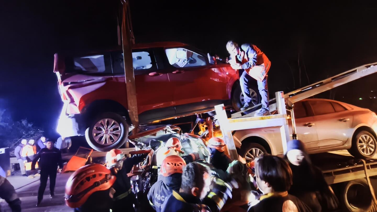 Otoyolda kaza; Sürücü için seferber oldular