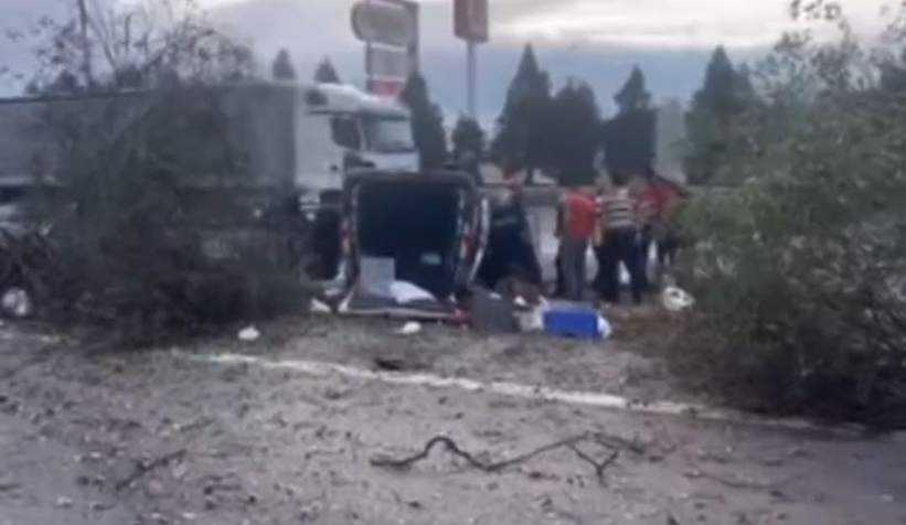 Otoyolda otomobil takla attı: 1 yaralı