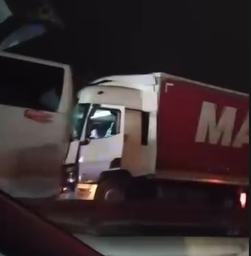 Otoyolda zincirleme kaza; Yaralılar var