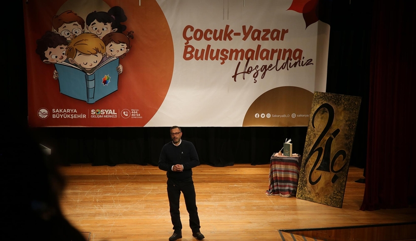 Öykü yazarı Salih Zengin öğrencilerle buluştu