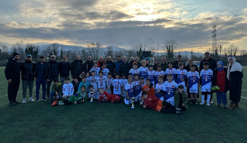 Özer Turgut Futbol Turnuvası Nefesleri Kesti