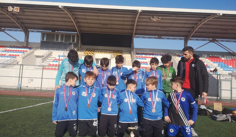 Özer Turgut Futbol Turnuvası Nefesleri Kesti