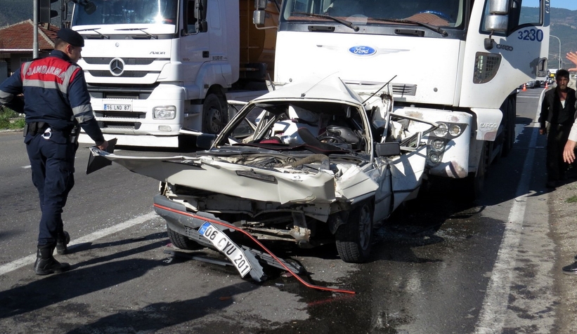 Pamukova'da kaza: 4 yaralı