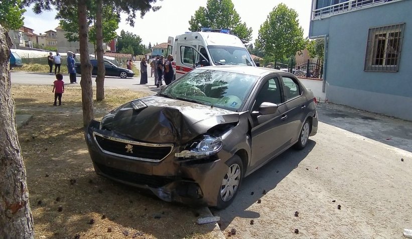 Pamukova'da kaza: 6 yaralı