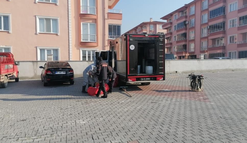 pamukova-da-kimyasal-alarm-2-si-polis-12-kisi-hastanelik-olduzjllwfvctv
