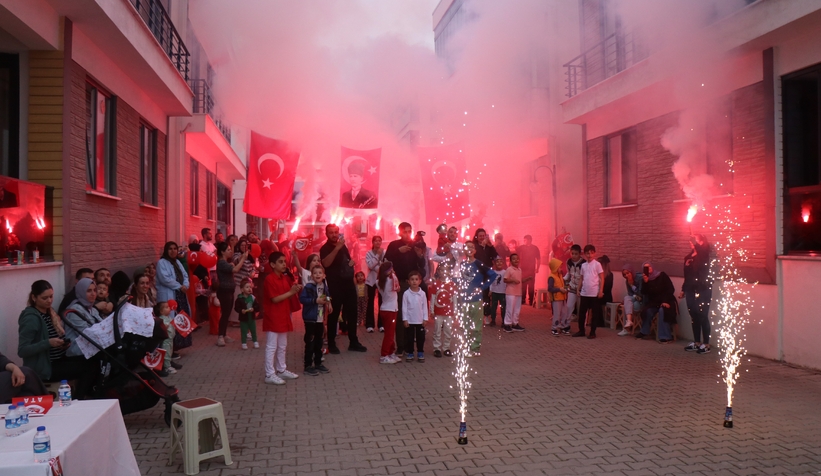 pandemide-baslamisti-sitede-geleneksel-23-nisan-kutlamasichu1z2iraj