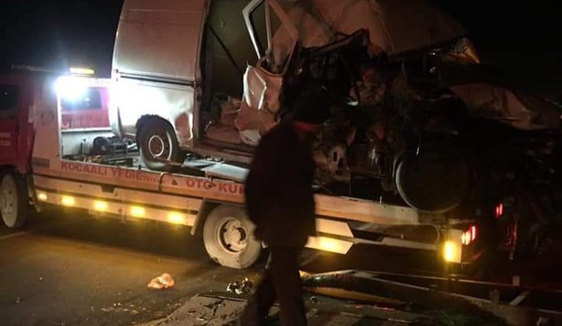 panelvan-minibus-traktore-carpti-3-yaralit3nctgfcew