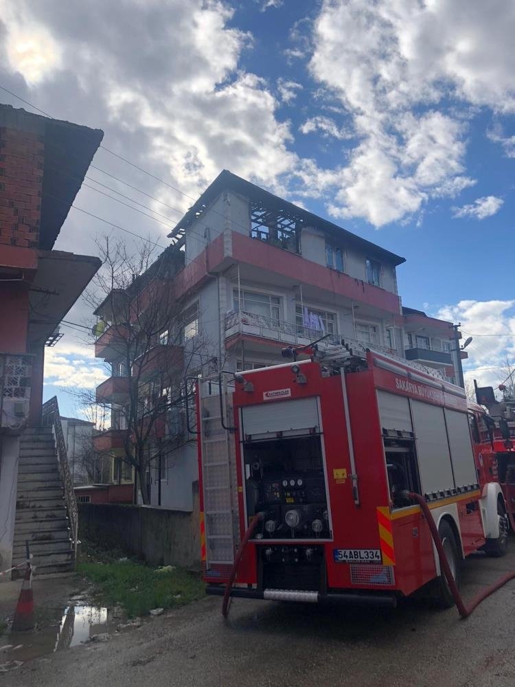 Panik anları; Alev alev yandı