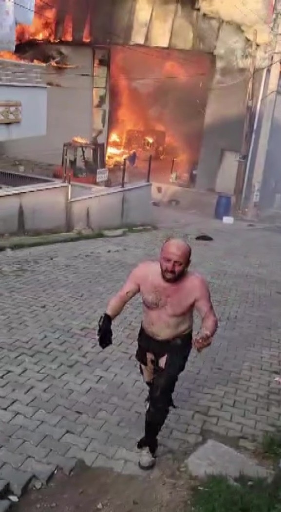 parfum-dolum-fabrikasinda-yangin-6-olunmu3bduzbt