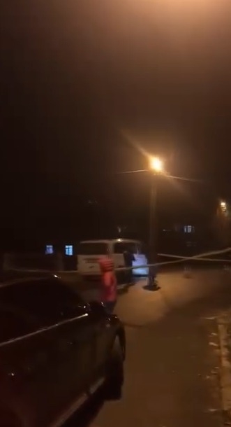 park-halindeki-araca-silahli-saldiriwu12zjdhuj