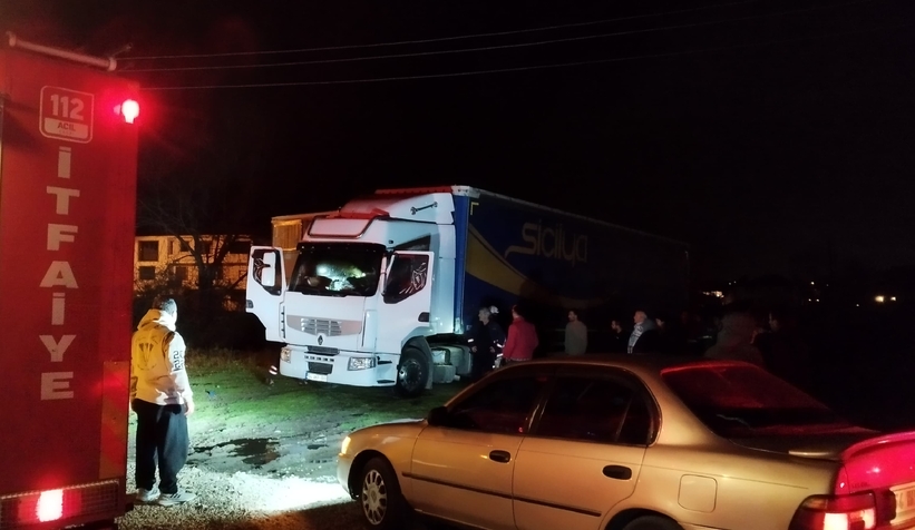 Park halindeki tırda yangın