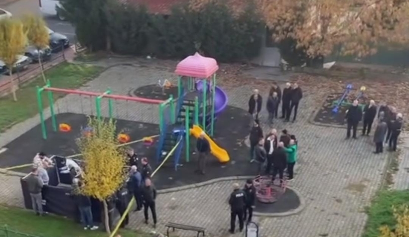 parkta-olu-bulunan-gencle-ilgili-kahreden-detaynzzmoe40ve