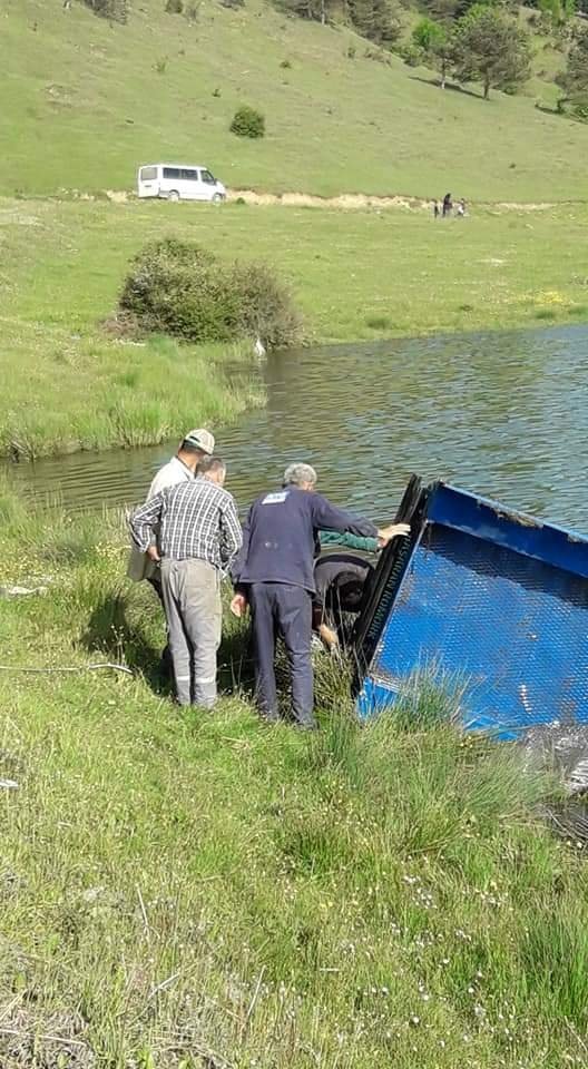 Pat pat yaylada gölete uçtu