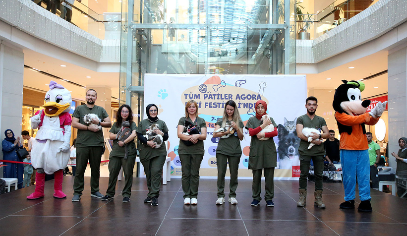 Pati Festivali renkli görüntülere sahne oldu