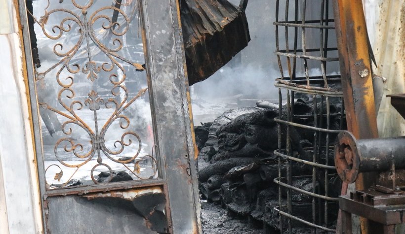 Patlamalar panik oluşturdu