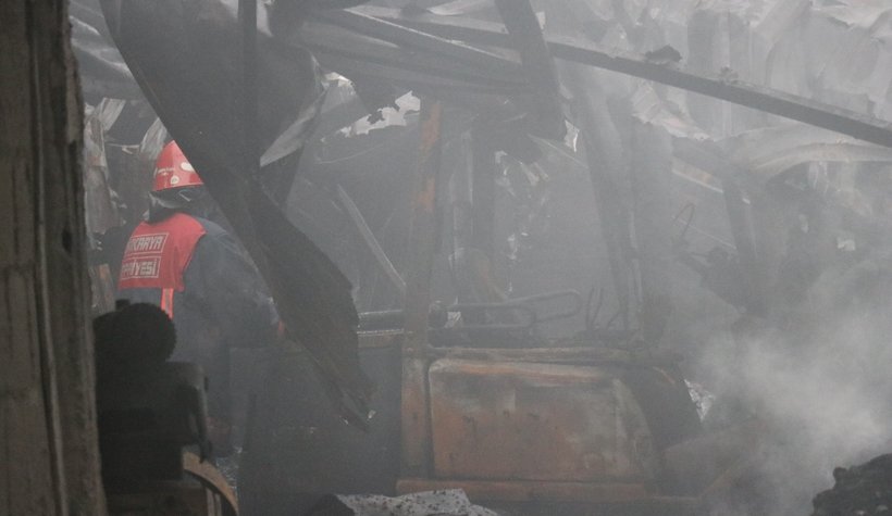 Patlamalar panik oluşturdu