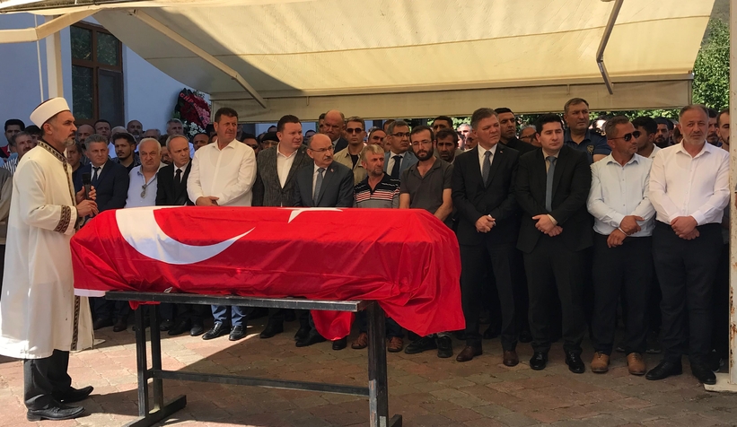 patmalada-hayatini-kaybetmisti-topraga-verildit2jdd3azme