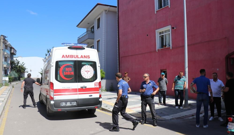 Patron çalışanı sokak ortasında darp etti