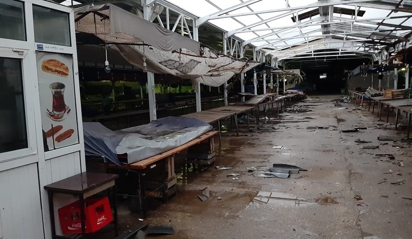 Pazar sergisi zarar gören esnaf tepkili