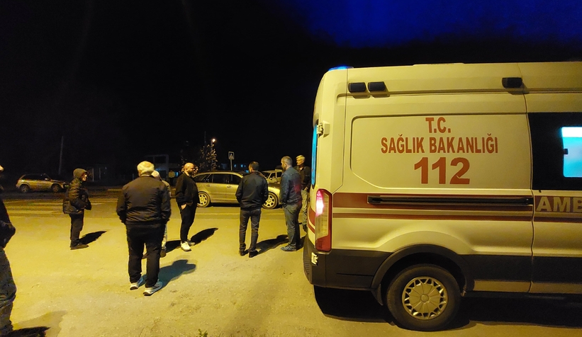 pazarkoy-de-u-donusu-kazaya-neden-oldu-2-yaralicgdwagnkt0
