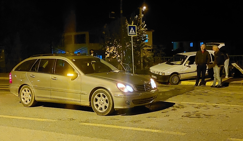 pazarkoy-de-u-donusu-kazaya-neden-oldu-2-yaralicgdwagnkt0