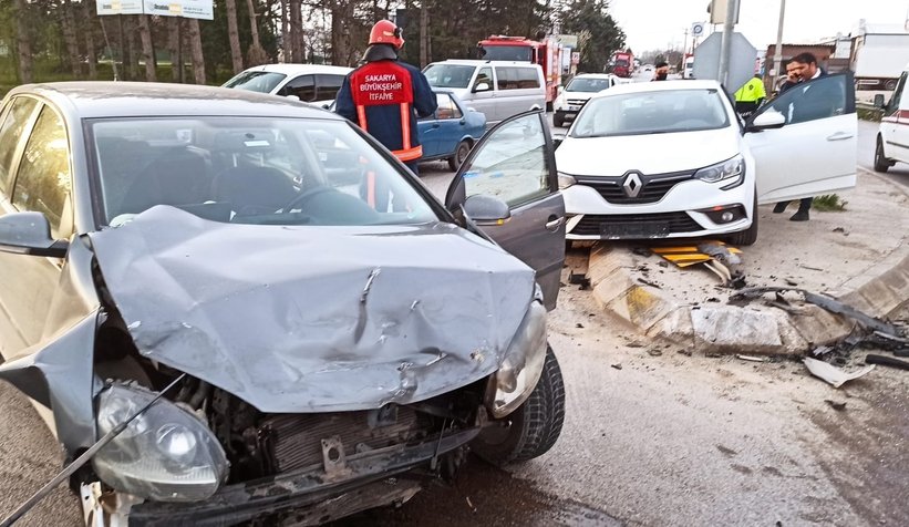 Pekşenler'de kaza: 2 yaralı