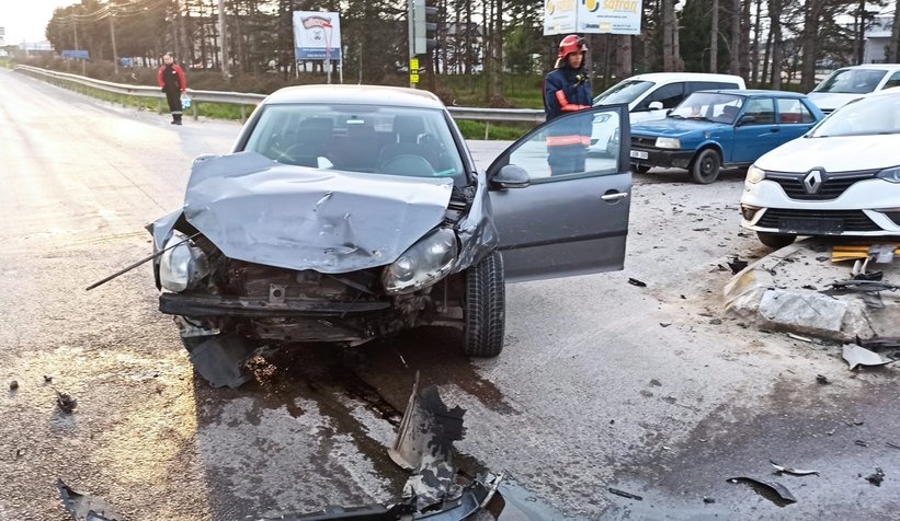 Pekşenler'de kaza: 2 yaralı