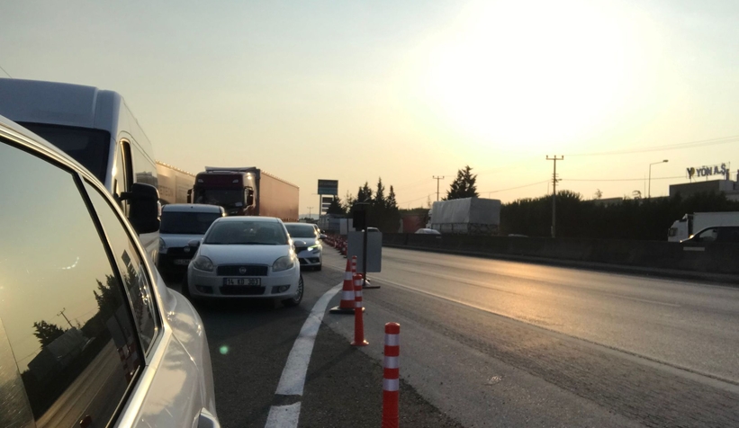 peksenler-kavsagi-trafige-kapatildiafhwszi0ne