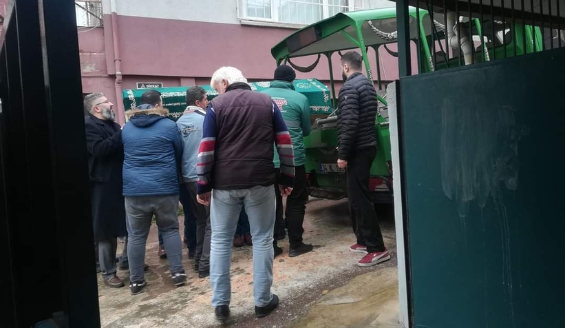 pencere-takarken-duserek-olduk2lfrexqr0