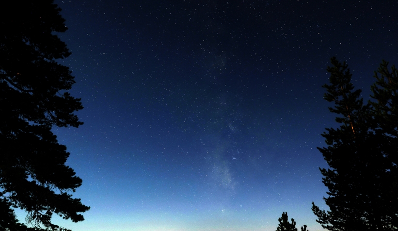 perseid-meteor-yagmuru-gorsel-solene-donustuc2xvmy9kww