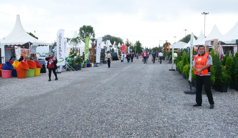 Peyzaj sektörünün kalbi, Sapanca’da attı