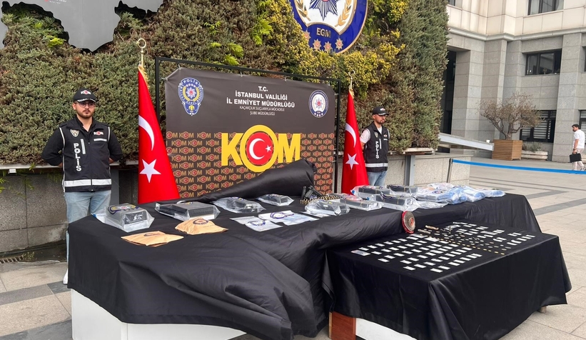 pirlanta-kacakciligi-operasyonunda-gozaltina-alinan-kuyumcu-ve-oglu-serbestmdq0d3jkze